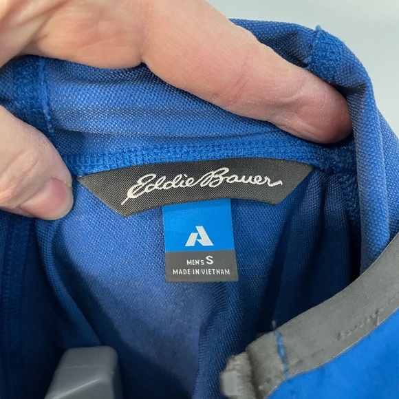 EUC Men’s small Eddie Bauer blue‎ hooded First Ascent Jacket - Picture 9 of 9
